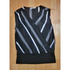 Ricki's sleeveless blouse